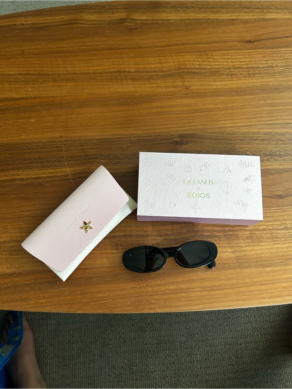 Oceanus x Sojos Black Oval Sunglasses – Sleek Everyday Style - Picture 6 of 6